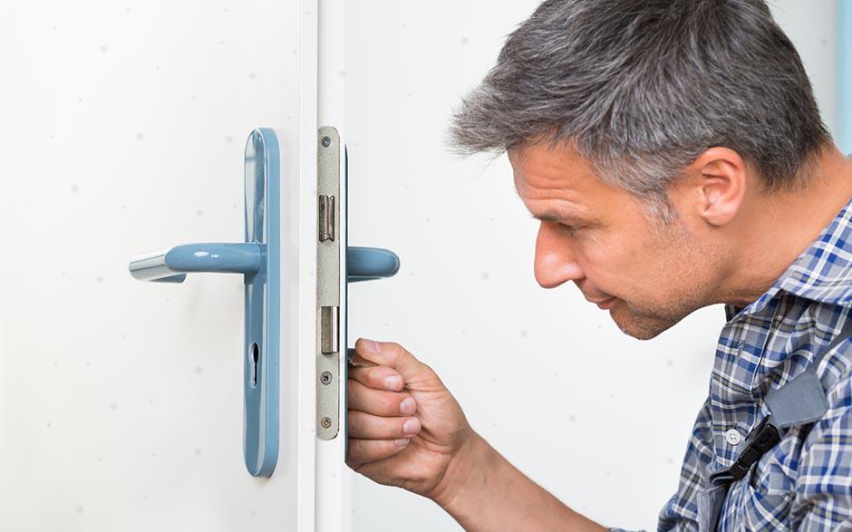 solution immédiate serrurier Courbevoie